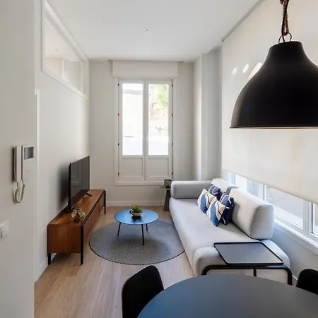 Bow Homes By En Casa * ヴィーゴ