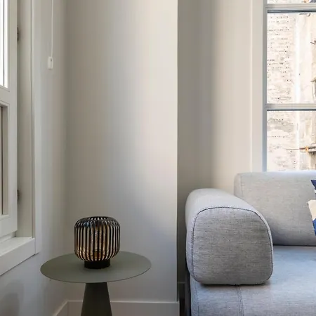 Bow Homes By En Casa * ヴィーゴ