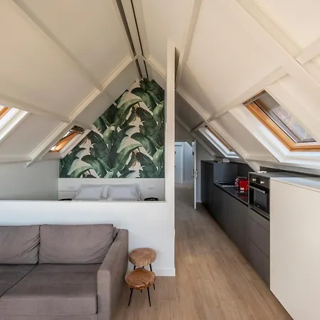 Bow Homes By En Casa アパート