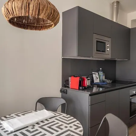 Bow Homes By En Casa アパート *