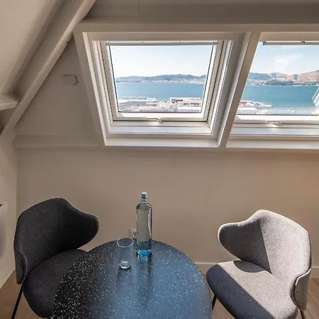 アパート Bow Homes By En Casa *