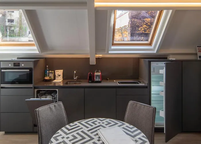 Bow Homes By En Casa Apartment