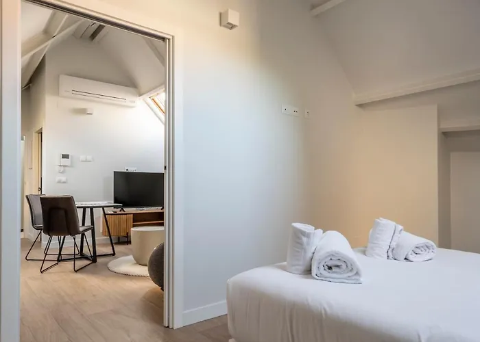 Bow Homes By En Casa Apartment