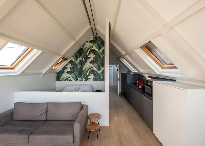 Bow Homes By En Casa Apartment